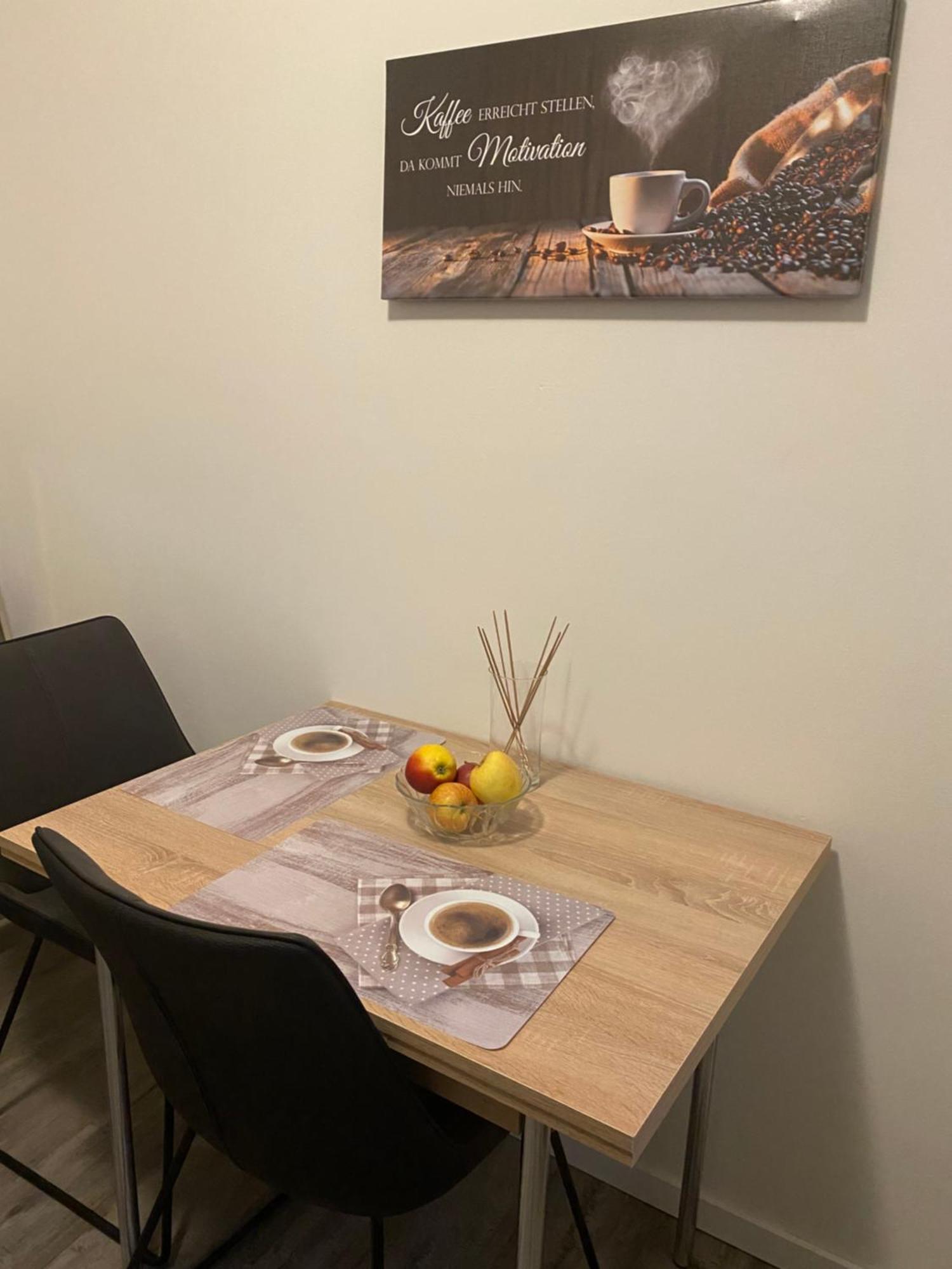 Schoene Ferienwohnung/Pendlerwohnung 울첸 외부 사진